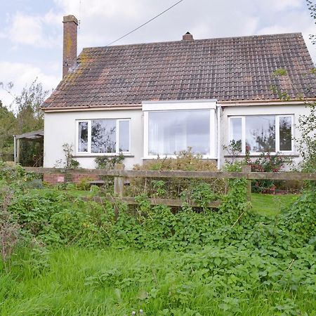 Walters Cottage Pilton Exterior foto